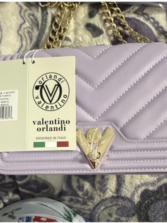 Valentino Orlandi Lavender Quilted Chain Crossbody with Gold Hardware - Picture 2 of 4